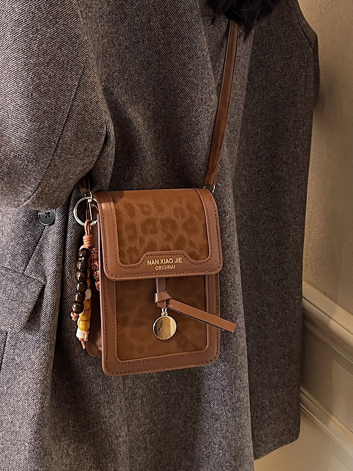 Cell Phone Crossbody Bag for W - Bucket Bag Suede 리뷰 및 가격