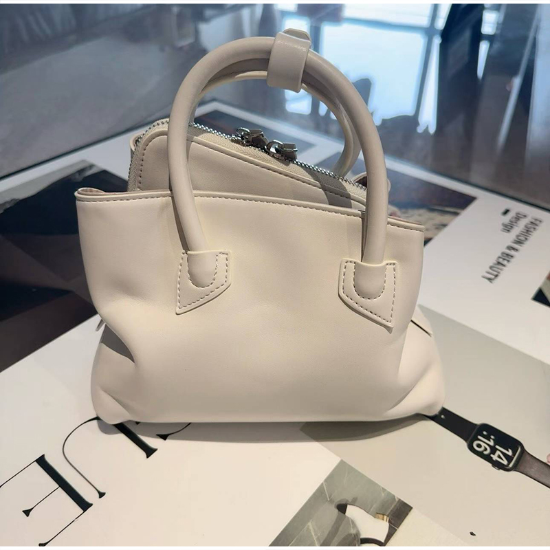 Luxury Crocodile Embossed Text - Luxury Bags Everyday 리뷰 및 가격