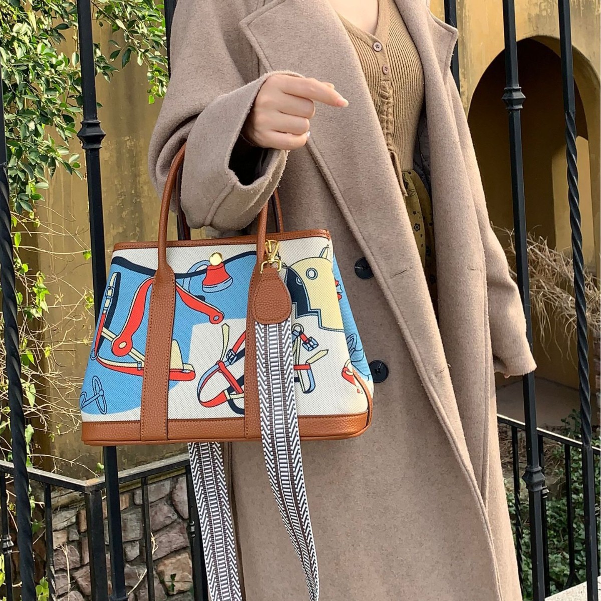 Classic Luxury Everyday Design - Luxury Bags Everyday 리뷰 및 가격