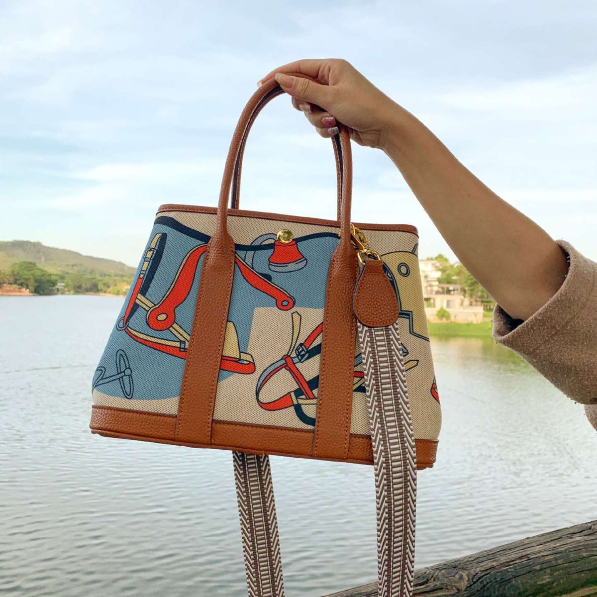 Classic Luxury Everyday Design - Luxury Bags Everyday 리뷰 및 가격