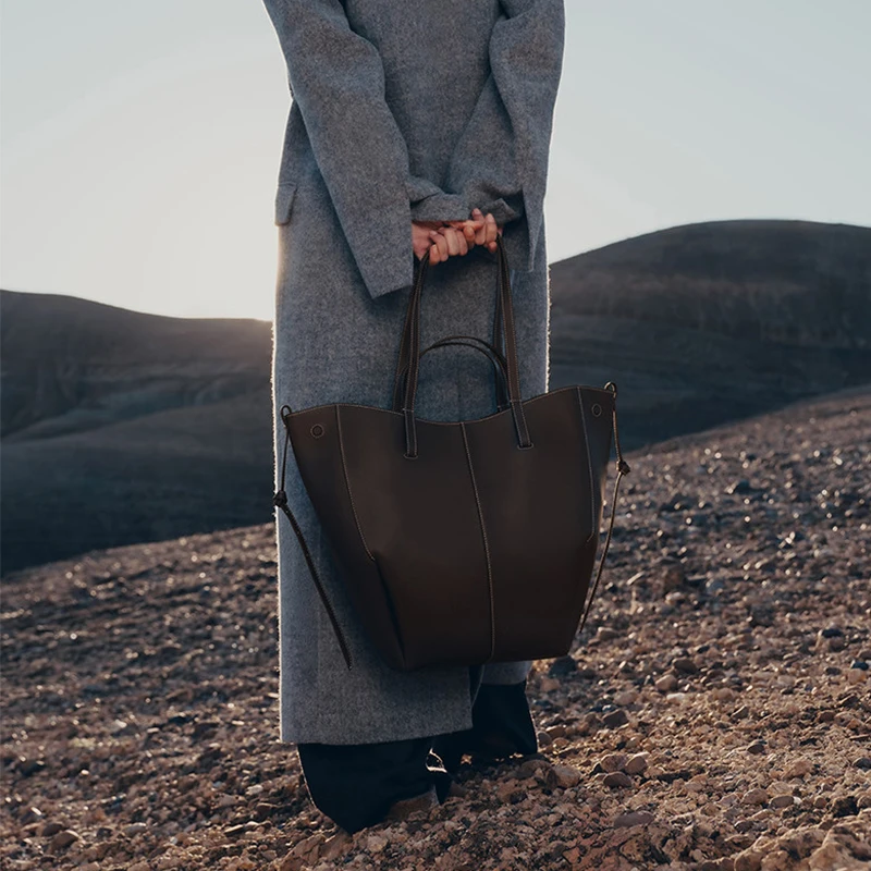2026 New Women Large Handbag L - Bucket Bag Suede 리뷰 및 가격
