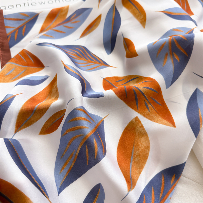 Luxury Brand Print 70cm Square - Luxury Bags Sales 리뷰 및 가격